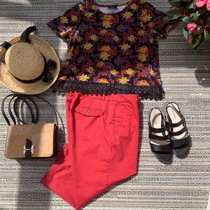 Donated Feb 16 ‘22 Offers Welcome!  🔴Dockers Capris in Red Size 14🔴